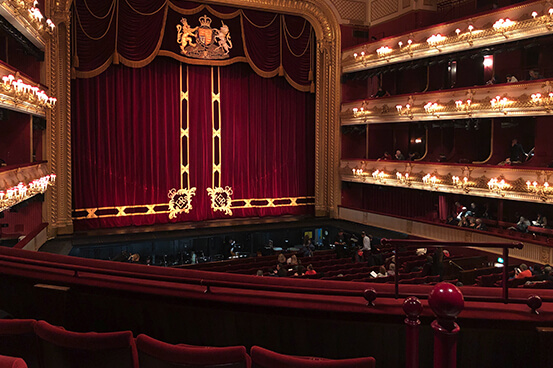 Going to the opera / theater